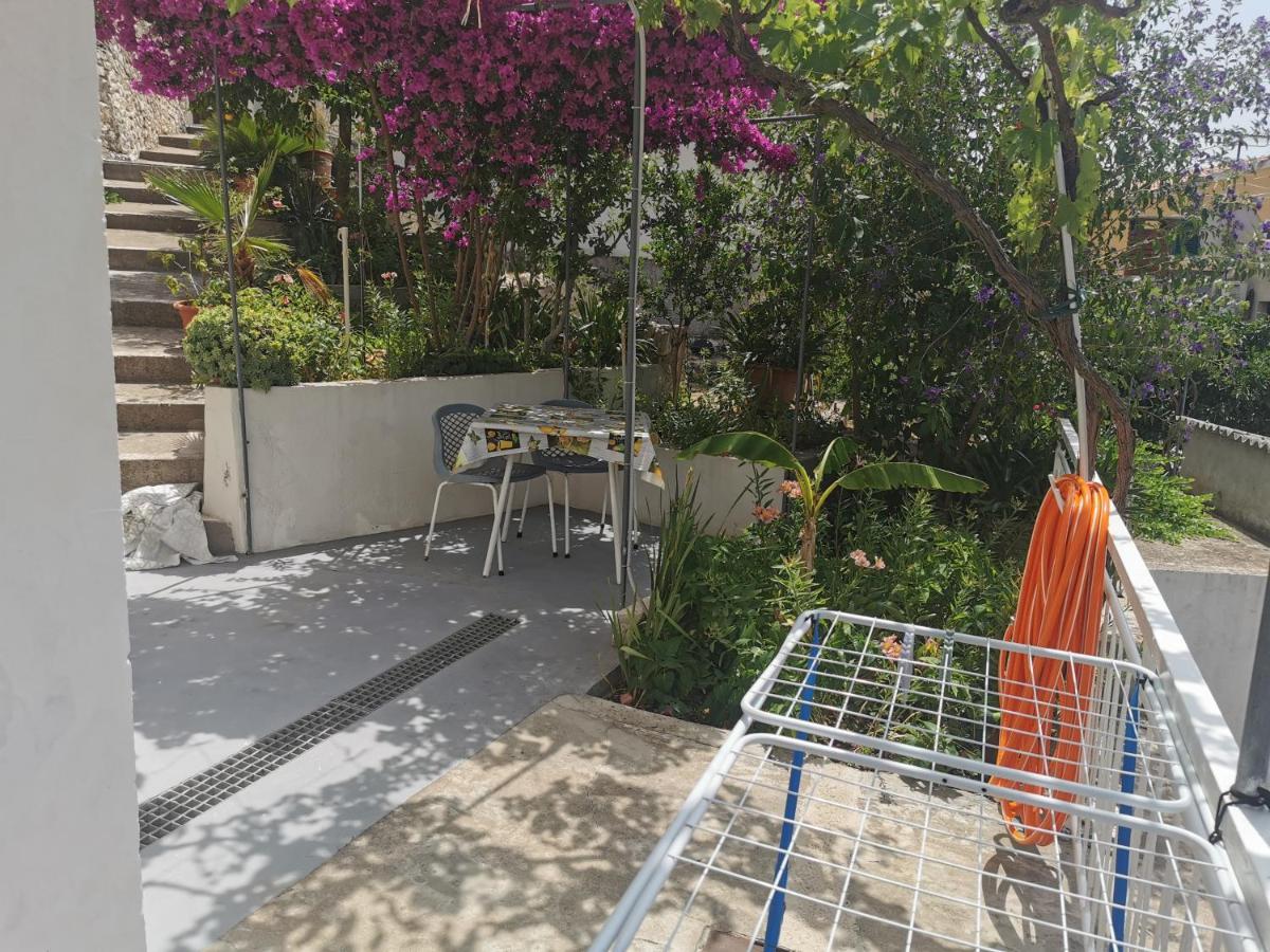 Apartman Tudor Kuzma Hvar Exterior photo